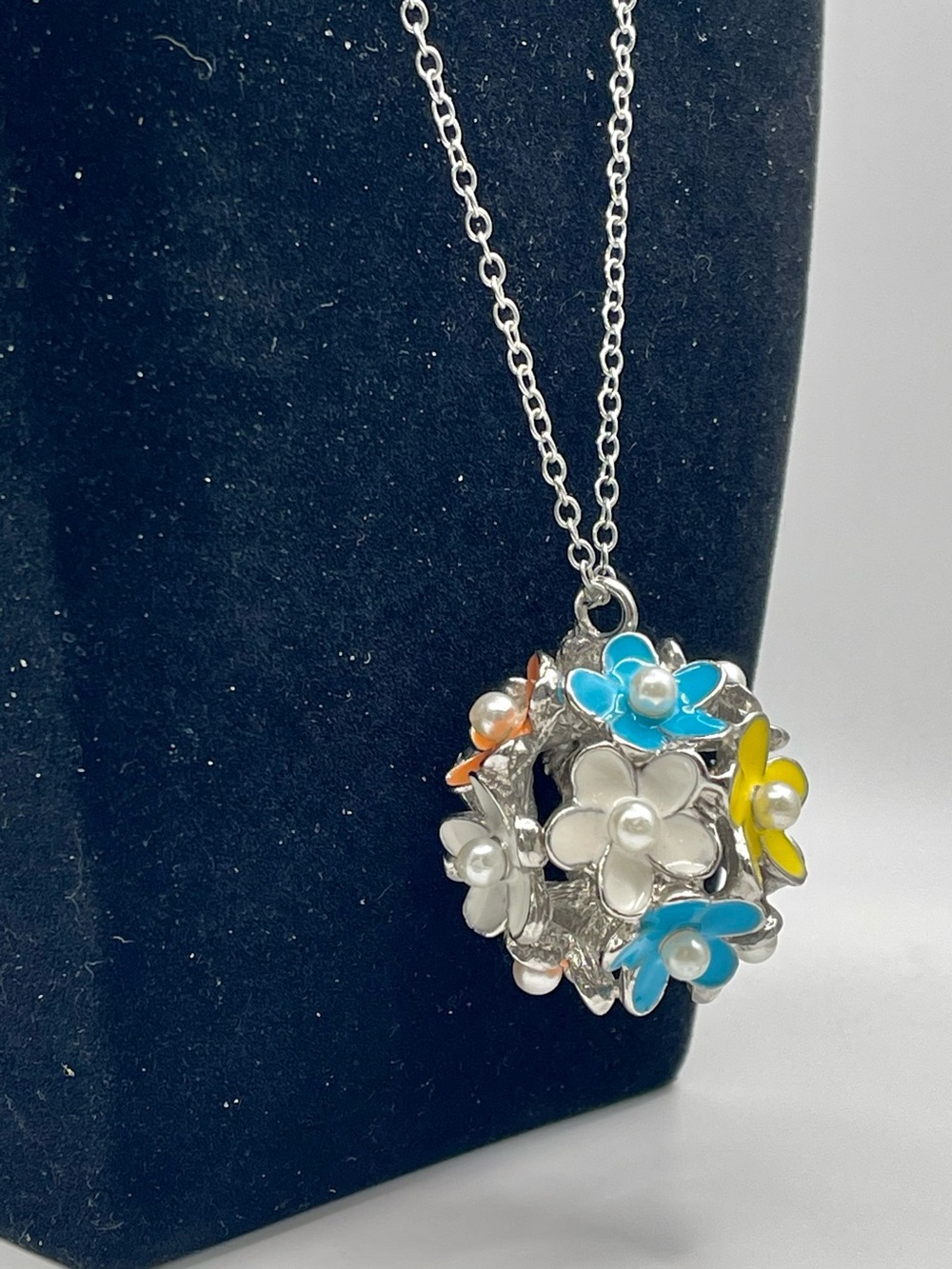 Pier 1 Imports Spring Flower Bouquet Enameled Flower Ball Pendant Necklace - Picture 5 of 15